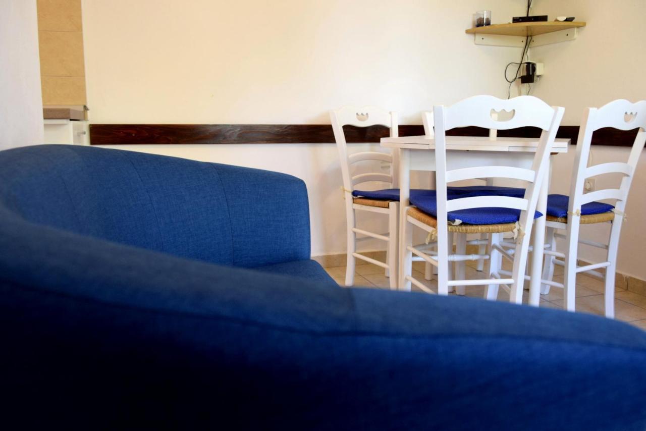 Miramar Gardenn Apartmment Banjol 外观 照片