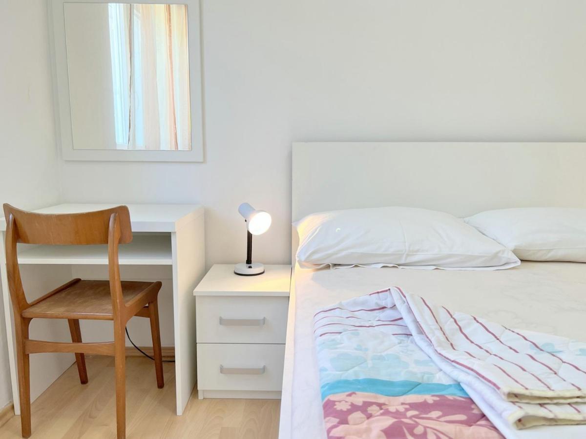 Miramar Gardenn Apartmment Banjol 外观 照片